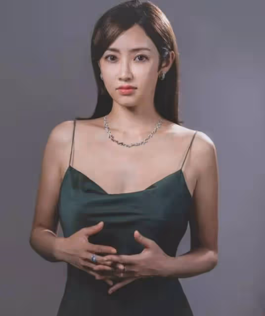 重拾自信!前TVB小花稱介意被叫「豬扒」,曝做美容療程進化美貌