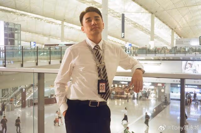 TVB小生八個月大女兒眼角貼膠布引擔憂,妻子曝光原因揭露內情