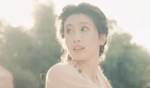 《白月梵星》容先的身世背景,容先和玲瓏在一起了嗎