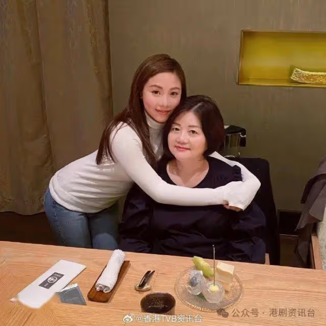 TVB小花原來有超猛料閨蜜團!大家族准新抱撐場賀32歲生日