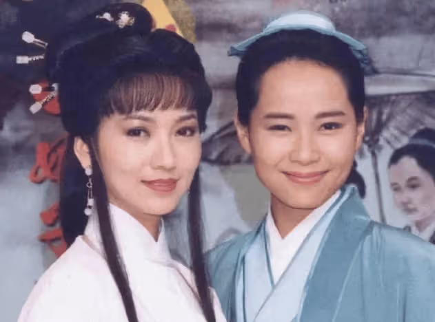 丈夫「偷腥8次」卻說「感到幸運」,寧願領養孩子也要丁克,葉童在追求什麼樣的婚姻?