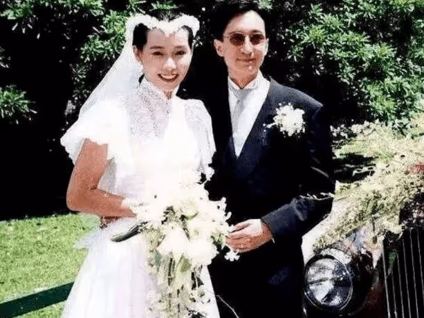 丈夫「偷腥8次」卻說「感到幸運」,寧願領養孩子也要丁克,葉童在追求什麼樣的婚姻?