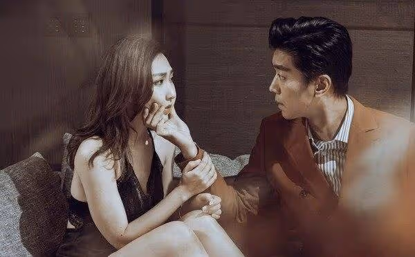 TVB女神級小花公開腹中胎兒性別!曬清冷風孕照,去年閃婚富二代