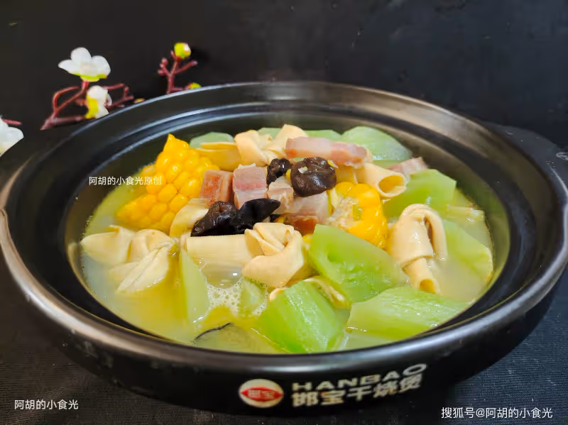 天冷最喜歡這道一鍋出,比大魚大肉搶手!食材豐富多樣、有湯有菜熱乎乎,鮮美好吃又好做
