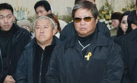 飛人柯受良：18年前遺憾離世，答應幫他養孩子的劉德華，做到了嗎