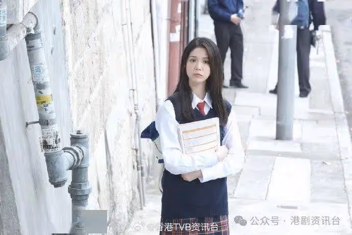 萬千星輝2024｜陳曉華四度提名終奪女飛躍 由被嘲大舌頭躍成劇後