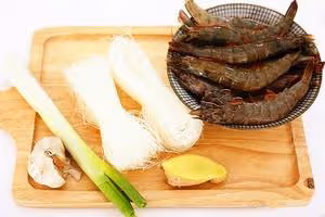鮮蝦粉絲煲