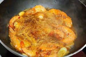 鮮蝦粉絲煲