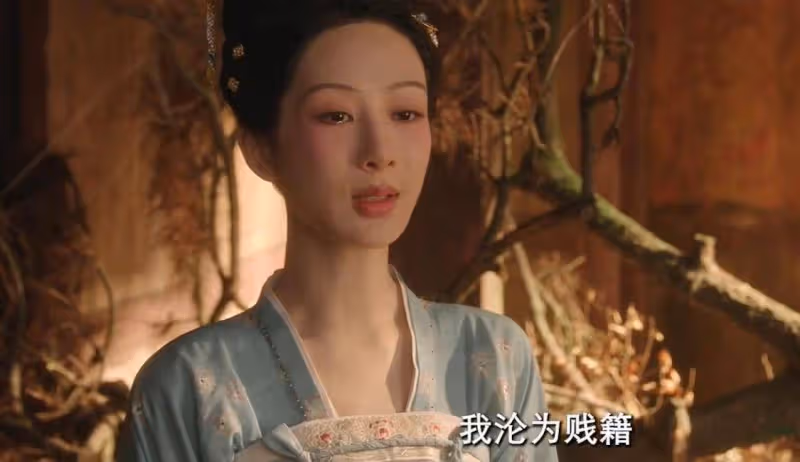 《國色芳華》：反殺！何惟芳拿回鋪子，王擎跪地致歉，縣主要遭殃了