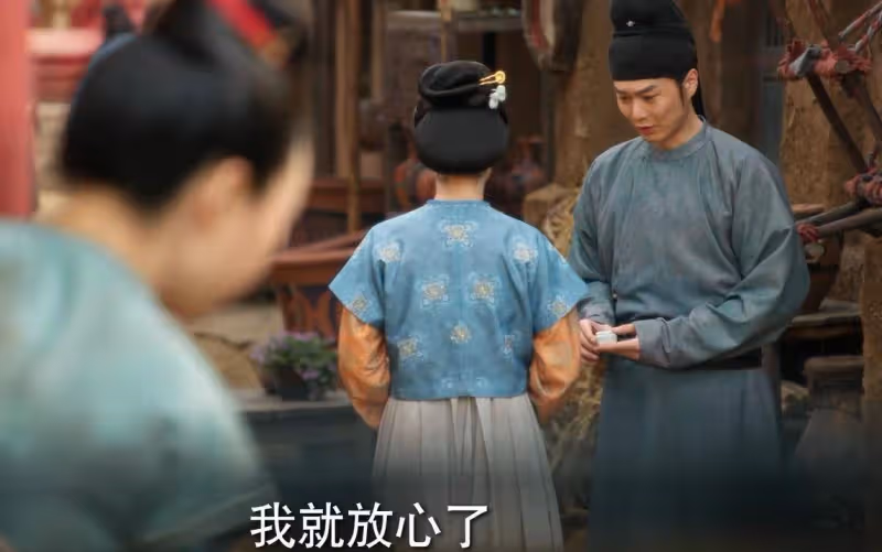 《國色芳華》：豬隊友！這個拎不清的女人，活生生毀了兩個獨立的女