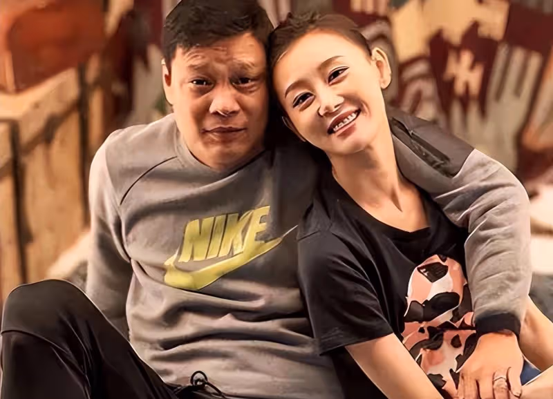 足球明星范志毅:一婚娶空姐,二婚娶模特,三婚娶小17歲美女演員