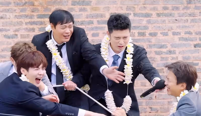 足球明星范志毅:一婚娶空姐,二婚娶模特,三婚娶小17歲美女演員