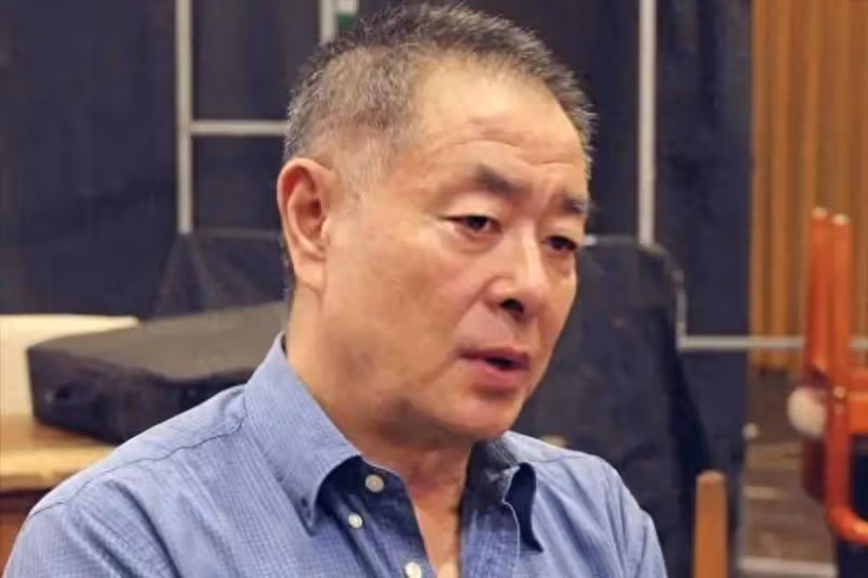 濮存昕:家人相繼去世,如今71歲不敢老去,還要照顧年邁的老母親