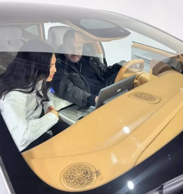 通過李湘帶15歲王詩齡去買車這件事,發現三個讓人無法辯駁的事實