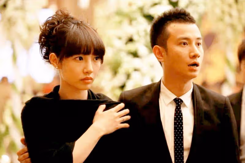 文章與女兒合照曝光!40歲的他活像60歲大爺,他打碎了人生拼圖