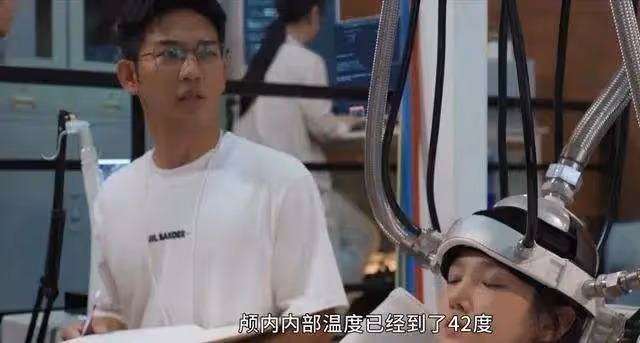 《鯊灘》爛爆了！陳小紜擦邊賣肉都敷衍票房僅17萬太慘
