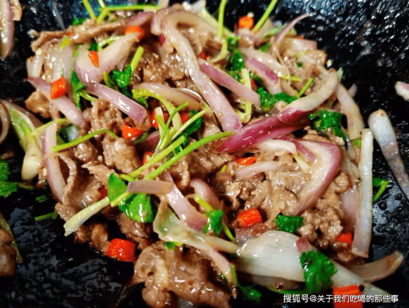 牛肉怎麼炒又滑又嫩又香?牢記這個妙招,牛肉鮮香入味,不塞牙