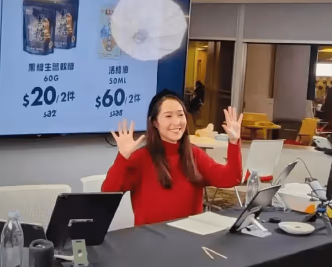 33歲TVB女星宣布正式離巢!新婚不久即驚傳婚變,曾衣衫不整被趕出家門