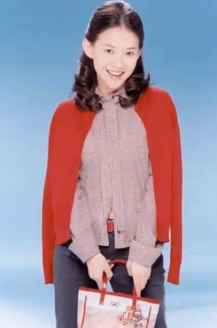 同居19年不結婚不生孩，51歲的曾寶儀活成這樣，難怪曾志偉不催婚