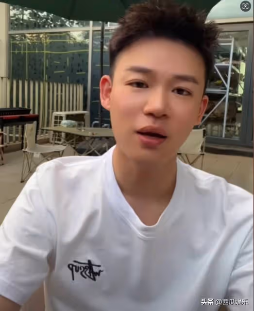 知情人士曝光了孟賀與張蘭汪小菲的開庭內容,諷刺孟賀如今變慫了