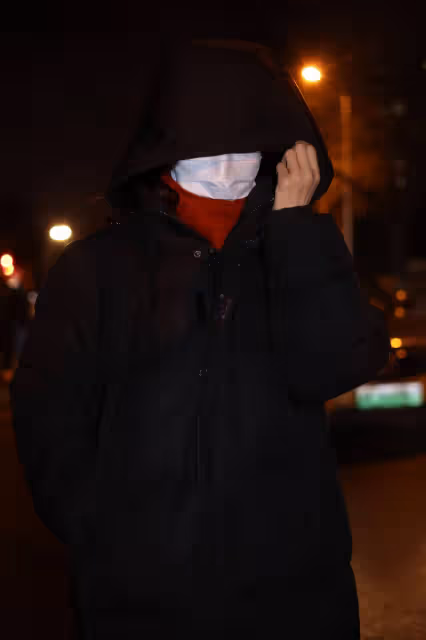 時隔7年將再度登台，王菲深夜現身春晚彩排現場