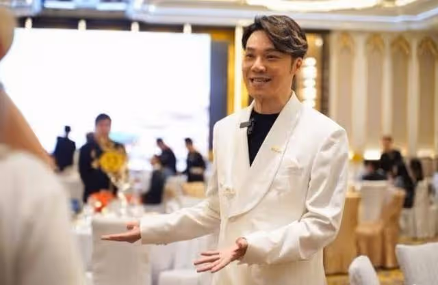 延後審！TVB前男星申請破產疑涉虛假聲明，曾公開與同性伴侶結婚