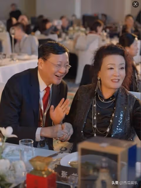 汪小菲接受專訪,其與張蘭的佣金分配問題,暗藏著更深層次的意義