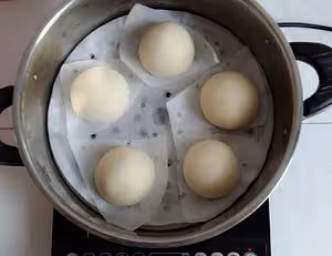 又美又暄軟的——豆沙包！
