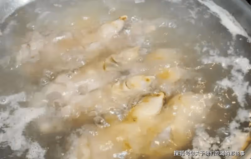過年鹵豬蹄,牢牢記住3個訣竅,豬蹄出鍋軟糯噴香,沒有一點異味