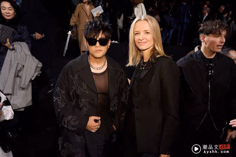 周杰倫巴黎時裝周穿超帥！全身行頭總價不菲　合體超大咖巨星