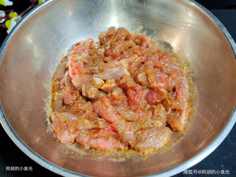冬天多給孩子吃這一鍋出，上桌搶著吃！熱氣騰騰、香味濃郁營養足，一次就能吃個精光