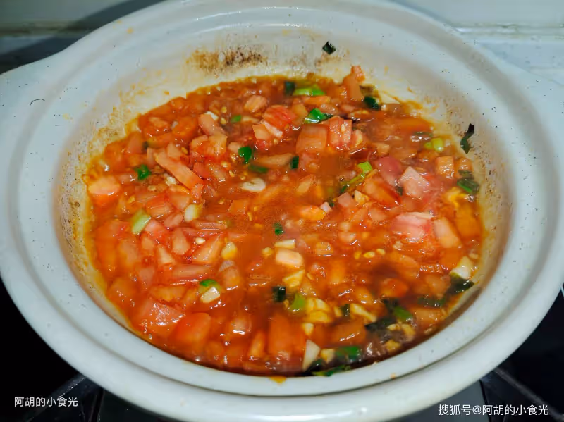冬天多給孩子吃這一鍋出,上桌搶著吃!熱氣騰騰、香味濃郁營養足,一次就能吃個精光