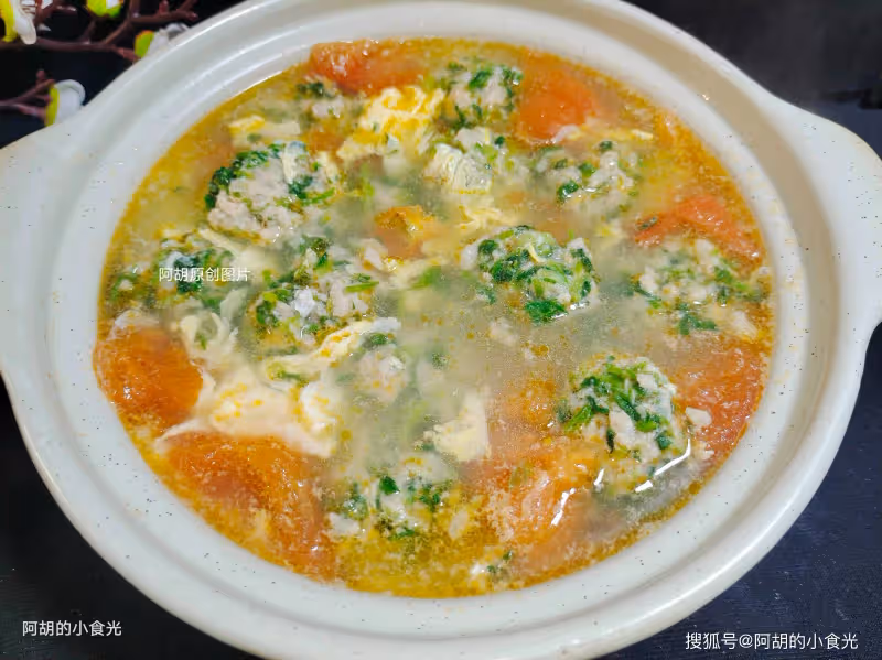 雞湯、骨湯不如喝這湯!天冷「搶鮮」煮一鍋,肉嫩湯鮮、滿口新鮮好味,熱氣騰騰一掃而光
