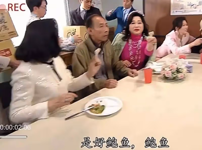 TVB視後龔嘉欣遭《愛回家》暗諷?與朱晨麗姚子羚不和再被扒!