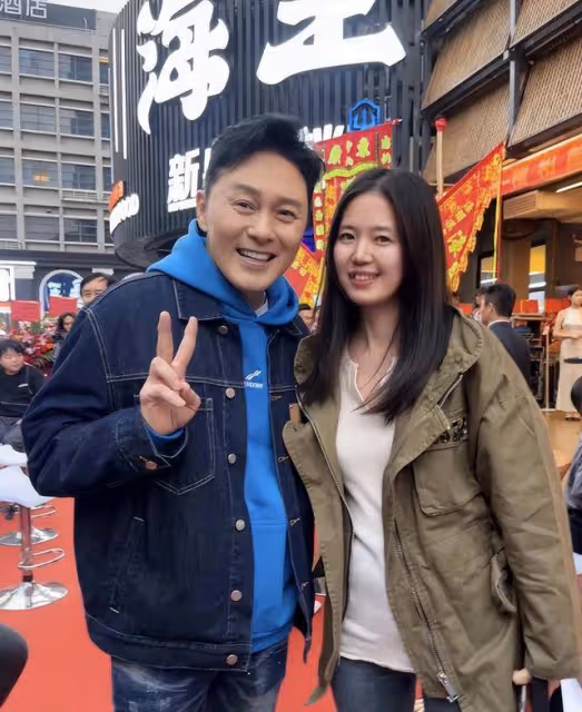 曹永廉曝拍片遭威脅內幕，TVB月薪3600令其崩潰，邵美琪默默相助
