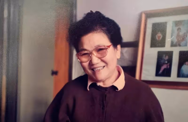 春晚一句台詞識破潛伏間諜,去世24年的趙麗蓉,仍被官媒發文緬懷