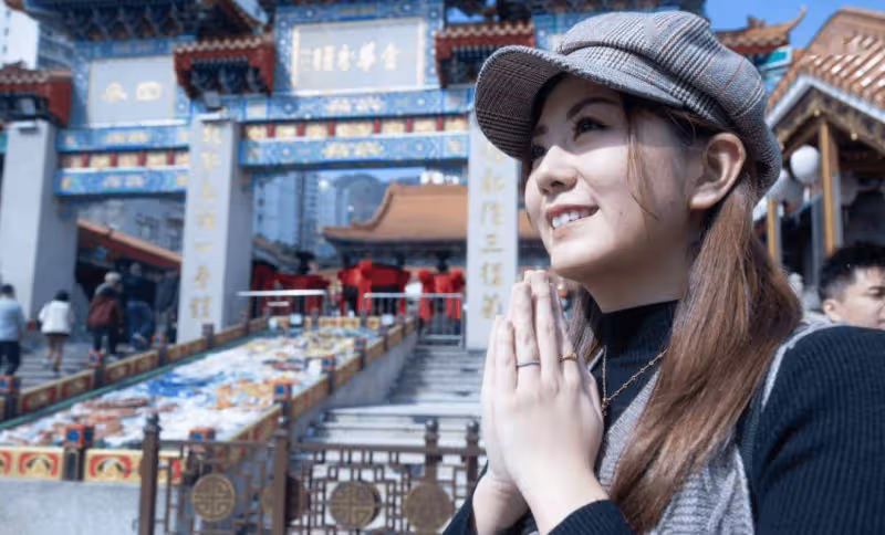TVB小花自爆老公頭暈導致車禍!不後悔事業高峰期閃婚生女!向公司喊話:希望多些工作