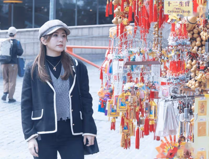 TVB小花自爆老公頭暈導致車禍!不後悔事業高峰期閃婚生女!向公司喊話:希望多些工作