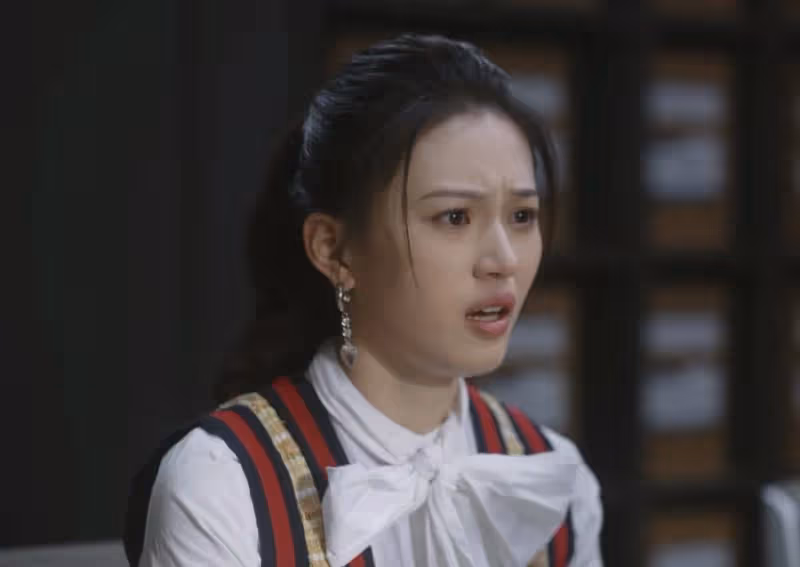 《無所畏懼2》：看懂羅英子被開除的真相，才知她被梅大梁坑得有多慘