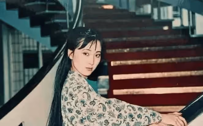 國家一級演員畢彥君:前妻是「林妹妹」陳曉旭,低調拍戲38年,如今怎樣了?