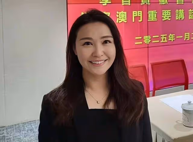 恭喜!TVB前知名女星成武漢市港區政協委員,離巢從政月入7萬工資