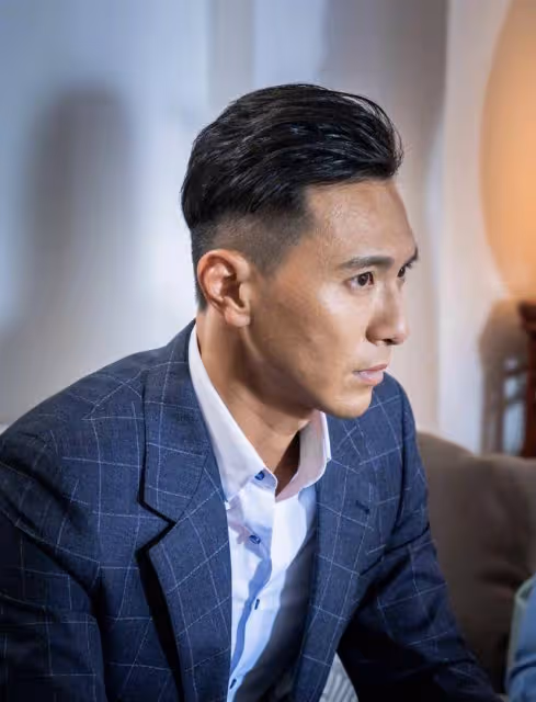 無劇可播？TVB賀歲檔播多年前倉底劇，男主角被贊帥氣卻難上位