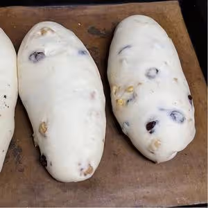 葡萄乾核桃軟歐包