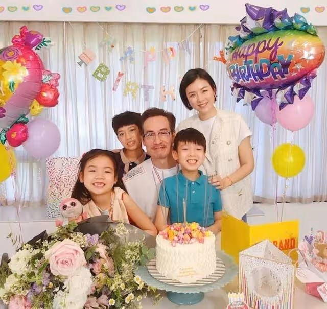 無人識?TVB視帝太太開心入駐內地社交平台,網友卻稱:不認識