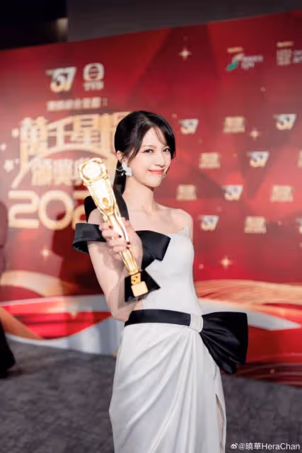 TVB力捧小花有多部劇將和觀眾見面，與傳緋聞男友極力撇清關係
