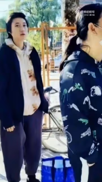 吳綺莉罕見開播拜年!「小龍女」窮困潦倒,母女恩怨何時休?