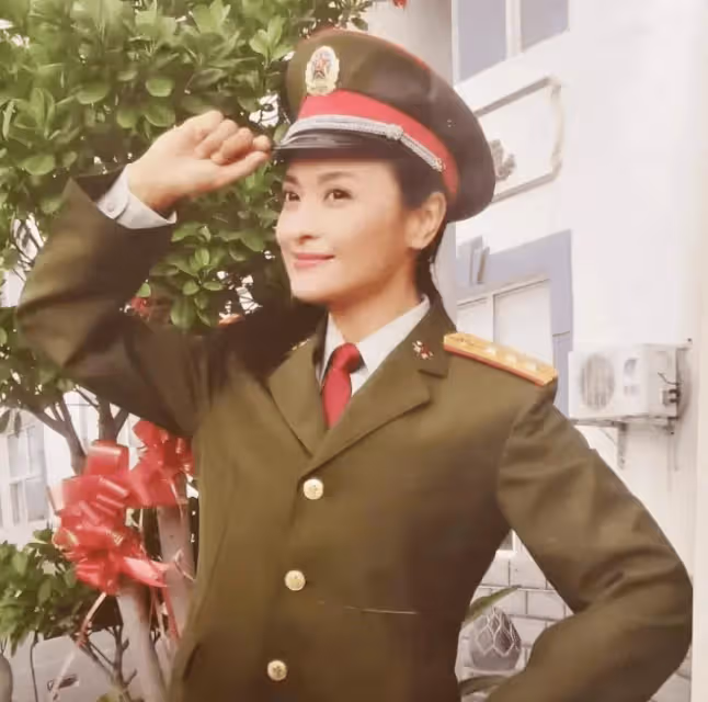 演員王璐瑤：年輕時貌美如花，閃婚富翁當後媽，如今發福成大媽