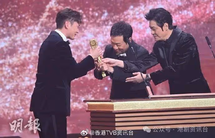 TVB視帝張振朗演而優則想從商!