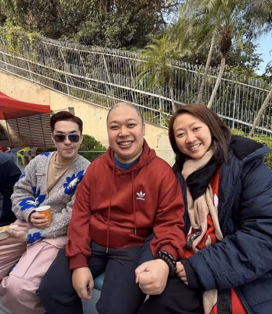 汪明荃新年家宴堪比頒獎禮,百位明星排隊拜年,紅包金額曝光