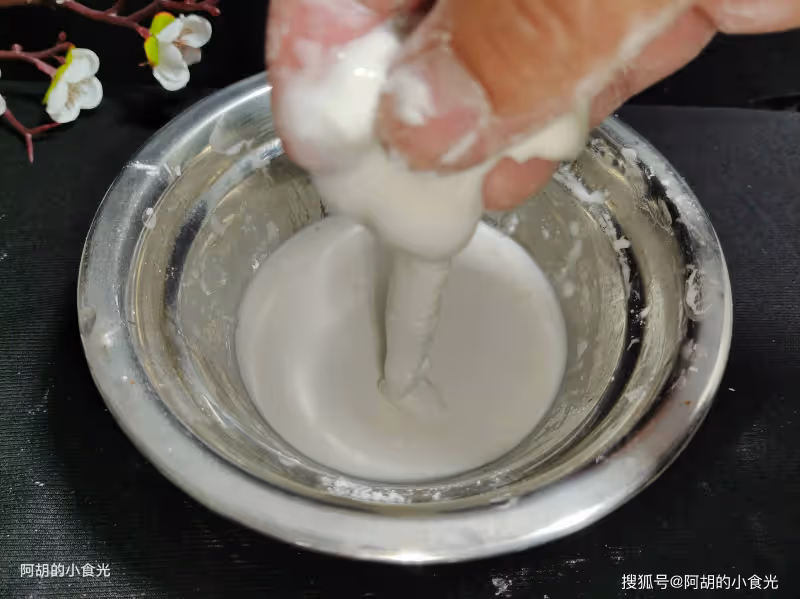 過年後太喜歡這道一鍋出,熱氣騰騰,肉滑菜香不油膩,上桌比大魚大肉還搶手